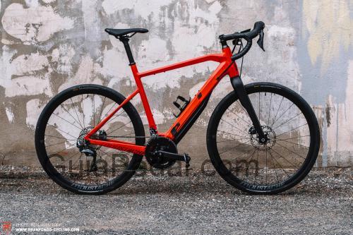 Moustache Dimanche 28.5 ficha-técnica e avaliações